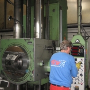 TKW Gebäudereinigung - Industriereinigung - Reinigung von Maschinen und Anlagen