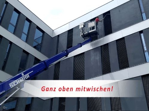 TKW Gebäudereinigung - Ausbildung Ganz oben mitwischen