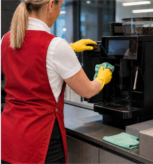 TKW Gebäudereinigung - Tiefenreinigung Kantine - Reinigen Kaffeemaschine