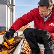 TKW Gebäudereinigung - Herbst Objektbegehung Dachinspektion